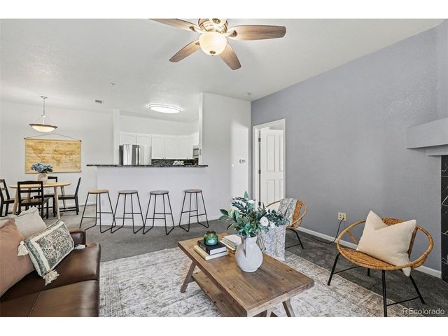 8374 S Holland Way 105, Littleton, CO 80128