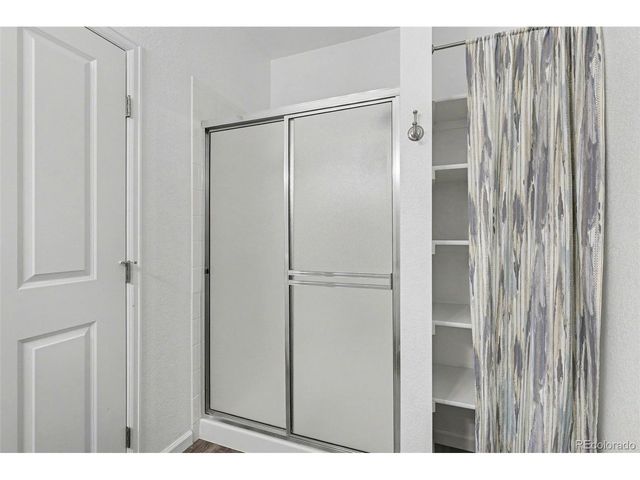 8374 S Holland Way 105, Littleton, CO 80128