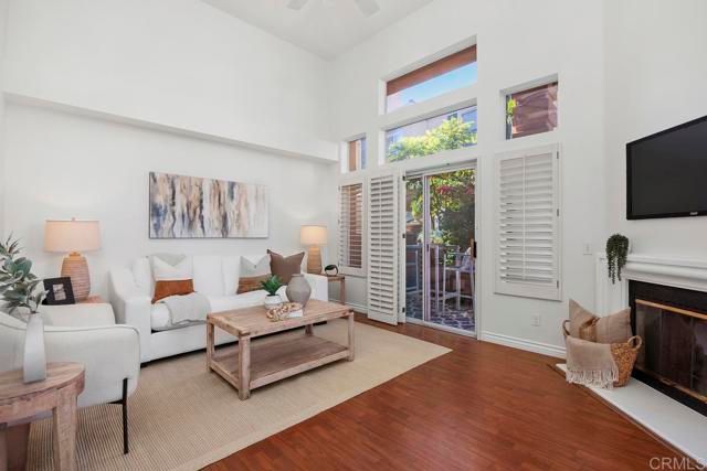 7122 Calabria Ct E, San Diego, CA 92122