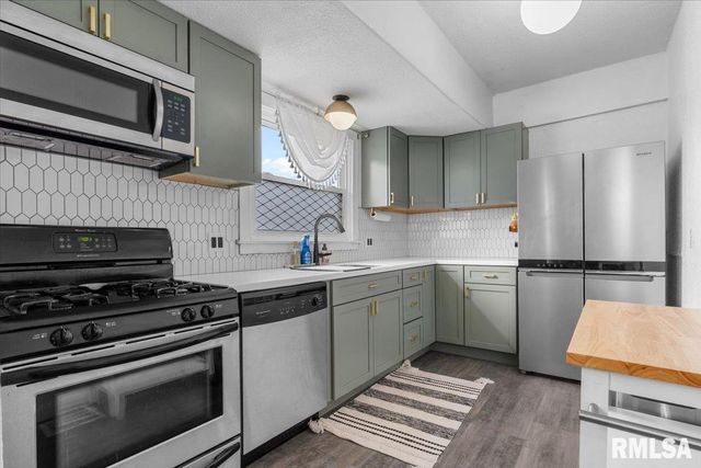 423 Adelia Street, Springfield, IL 61704