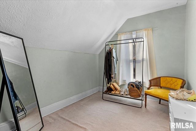 423 Adelia Street, Springfield, IL 61704