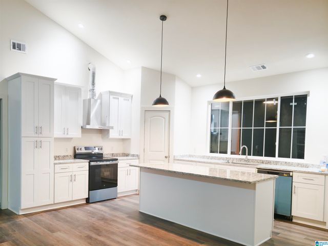 15 SHADY COURT, Woodstock, AL 35188