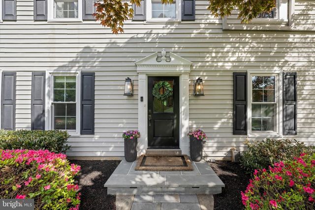 3 PICKWICK LN, Malvern, PA 19355