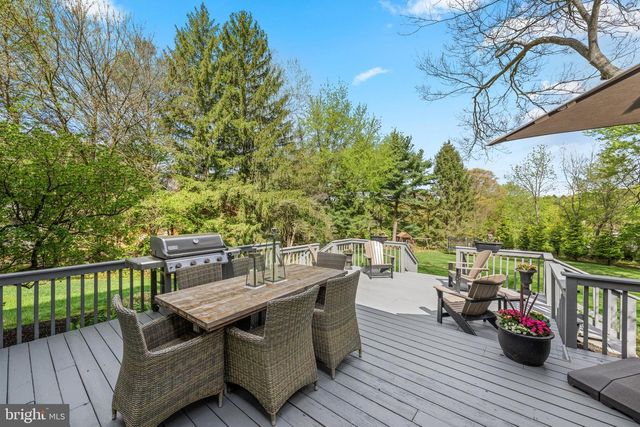 3 PICKWICK LN, Malvern, PA 19355