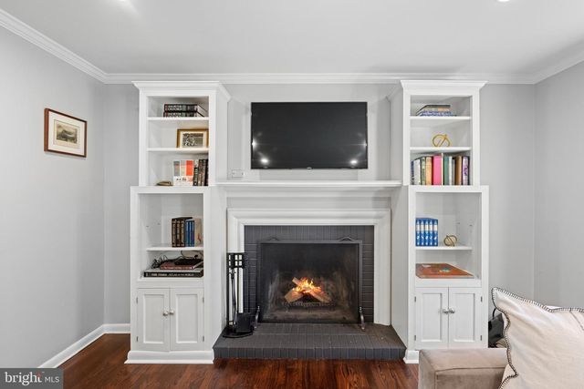 3 PICKWICK LN, Malvern, PA 19355