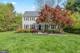 3 PICKWICK LN, Malvern, PA 19355