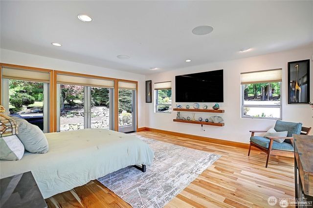 28407 Pioneer Highway, Stanwood, WA 98292