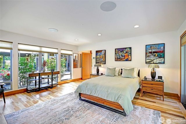 28407 Pioneer Highway, Stanwood, WA 98292