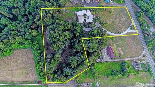 28407 Pioneer Highway, Stanwood, WA 98292