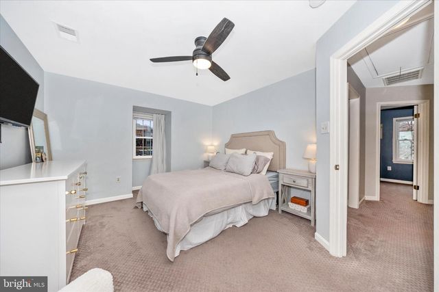 10739 LAKE POINT CT, New Market, MD 21774