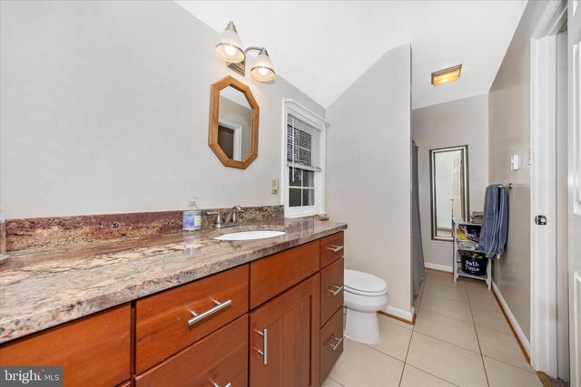 10739 LAKE POINT CT, New Market, MD 21774