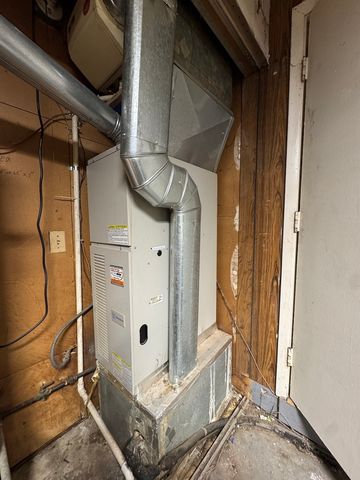 5185 Coulter Road, Oak Forest, IL 60452