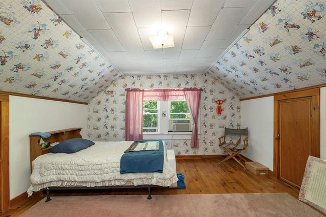 44 Waumbeck Road, Wolfeboro, NH 03894