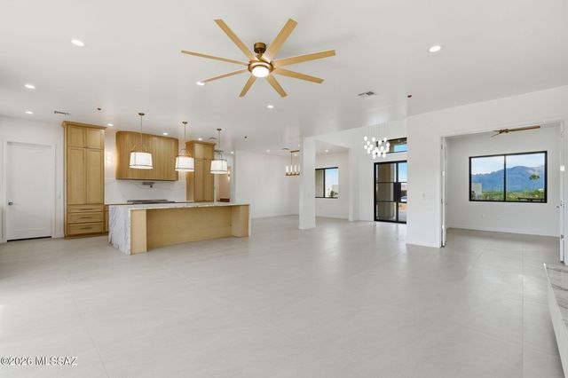 3363 W Jayte Court W, Tucson, AZ 85745