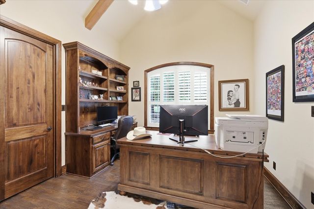 6751 Robinson Canyon Road, Aubrey, TX 76227