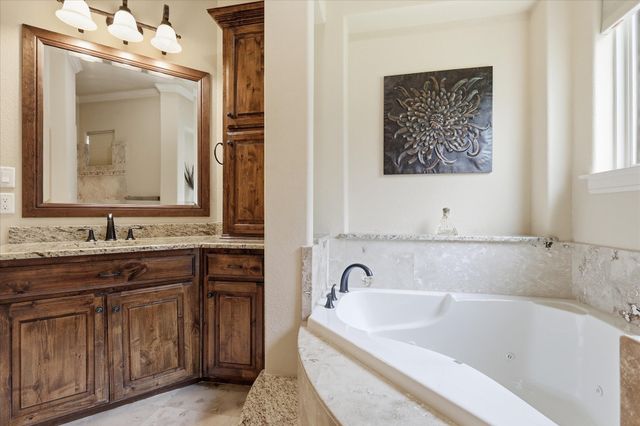6751 Robinson Canyon Road, Aubrey, TX 76227