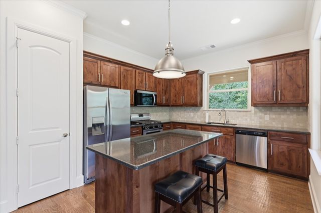 6751 Robinson Canyon Road, Aubrey, TX 76227