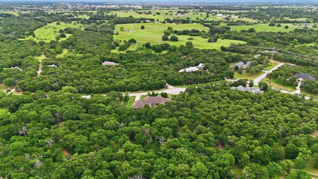 6751 Robinson Canyon Road, Aubrey, TX 76227
