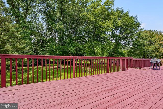 893 OLD FORGE RD, Oxford, PA 19363