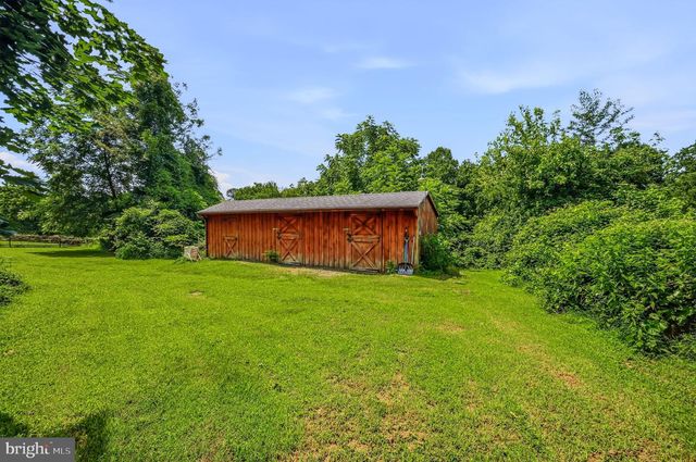 893 OLD FORGE RD, Oxford, PA 19363