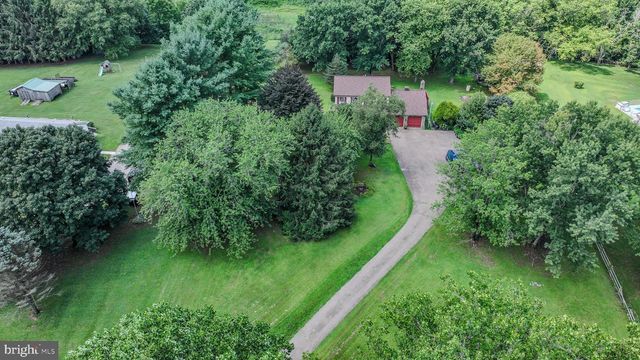 893 OLD FORGE RD, Oxford, PA 19363