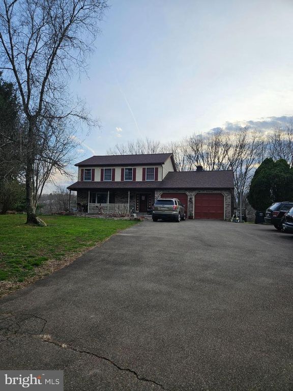 893 OLD FORGE RD, Oxford, PA 19363