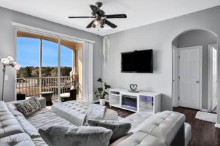 7801 POINT MEADOWS Drive 4308, Jacksonville, FL 32256