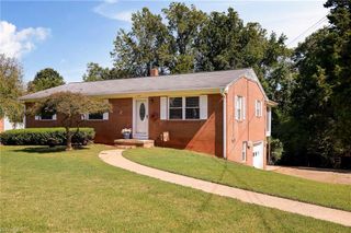217 Woodhaven Drive, Lexington, NC 27295