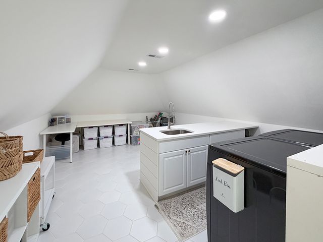 3N705 Roberts Road, Elburn, IL 60119