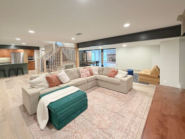 3N705 Roberts Road, Elburn, IL 60119