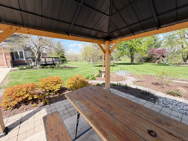 3N705 Roberts Road, Elburn, IL 60119