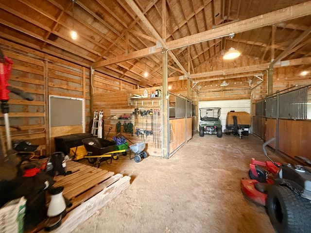 3N705 Roberts Road, Elburn, IL 60119