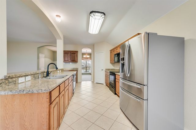 2801 Redwood Street, Royse City, TX 75189