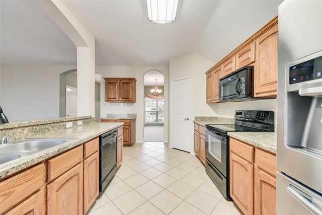 2801 Redwood Street, Royse City, TX 75189