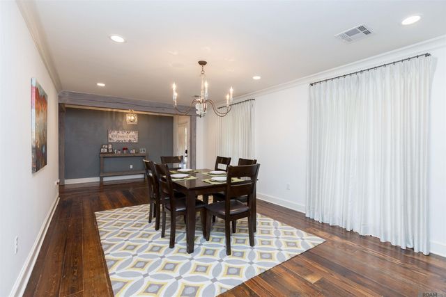 4843 Sweetbriar St, Baton Rouge, LA 70808