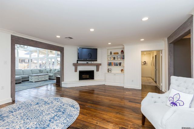 4843 Sweetbriar St, Baton Rouge, LA 70808