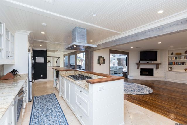 4843 Sweetbriar St, Baton Rouge, LA 70808