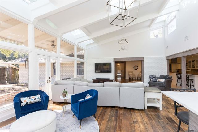 4843 Sweetbriar St, Baton Rouge, LA 70808