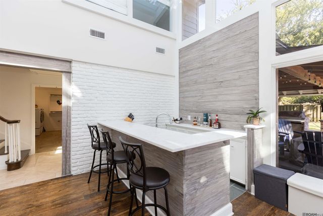 4843 Sweetbriar St, Baton Rouge, LA 70808