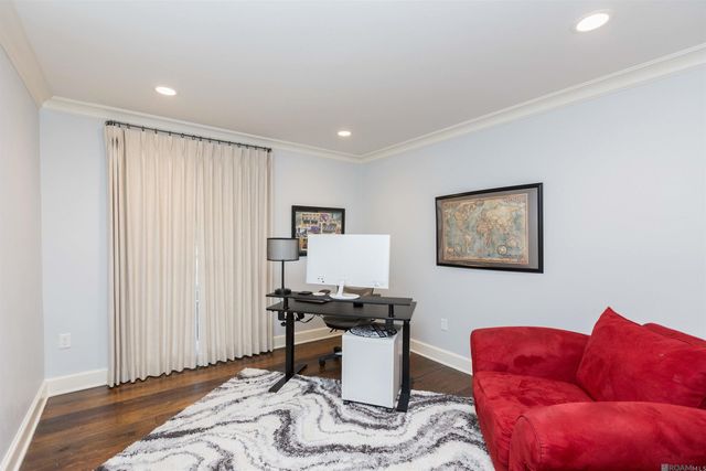 4843 Sweetbriar St, Baton Rouge, LA 70808