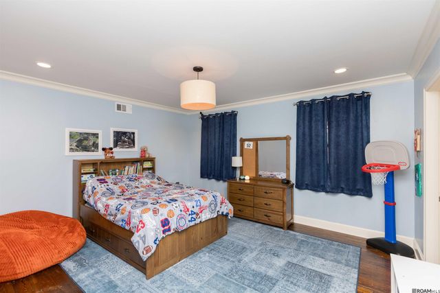 4843 Sweetbriar St, Baton Rouge, LA 70808