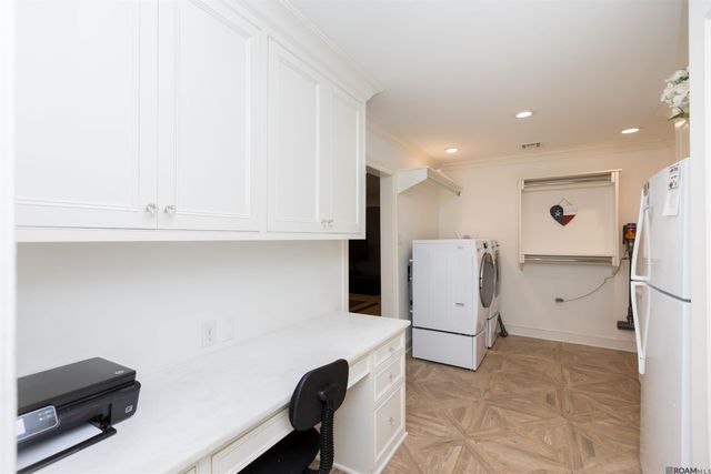 4843 Sweetbriar St, Baton Rouge, LA 70808