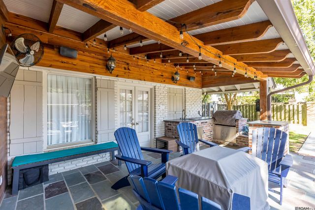 4843 Sweetbriar St, Baton Rouge, LA 70808