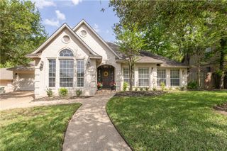 808 Southern Hills Court, College Station, TX 77845