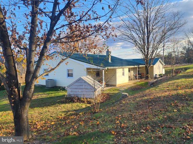 5895 FORT ASHBY RD, Keyser, WV 26726