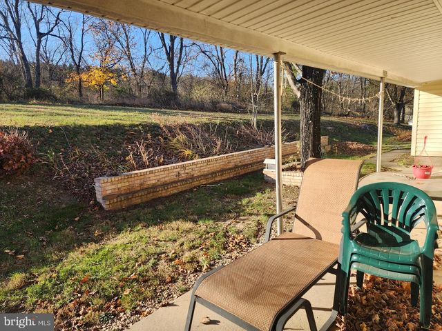 5895 FORT ASHBY RD, Keyser, WV 26726