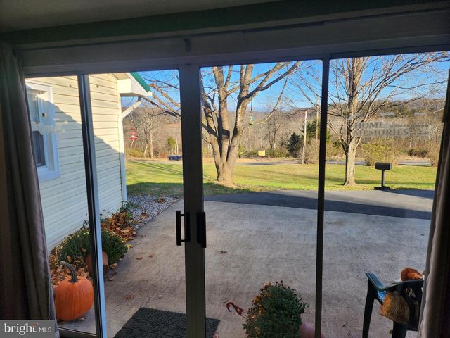 5895 FORT ASHBY RD, Keyser, WV 26726