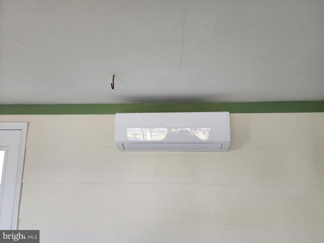 5895 FORT ASHBY RD, Keyser, WV 26726