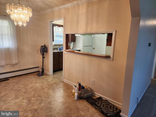 5895 FORT ASHBY RD, Keyser, WV 26726