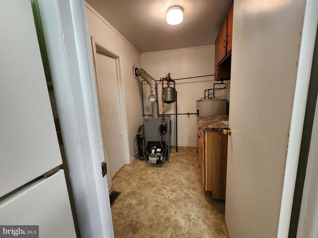 5895 FORT ASHBY RD, Keyser, WV 26726